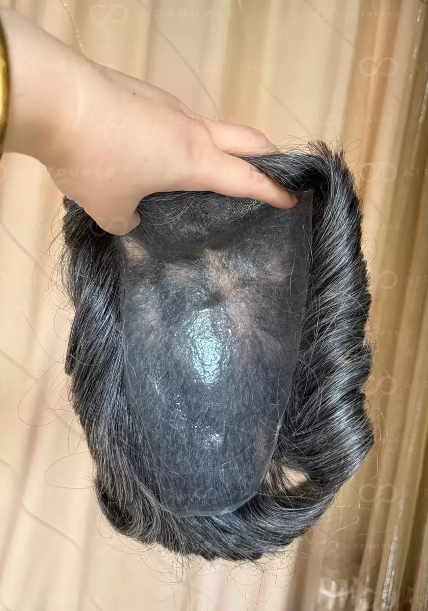 PU | Tamaño 8x10 pulgadas 0,06 a 0,08 mm pu base 115% densidad color de pelo 1B 10 , negro medio mezclado con 10% gris pelo ondulado